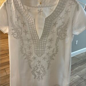 Lilly Pulitzer White Blouse with Starfish Embroidery